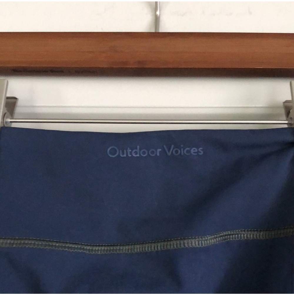 Outdoor Voices Green and Blue Performance Leggings - Picture 6 of 7